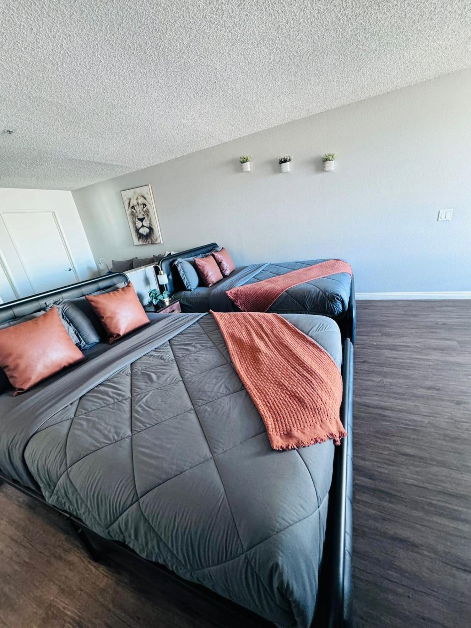 Amazing Universal Studios Loft Free Parking Los Angeles Dış mekan fotoğraf
